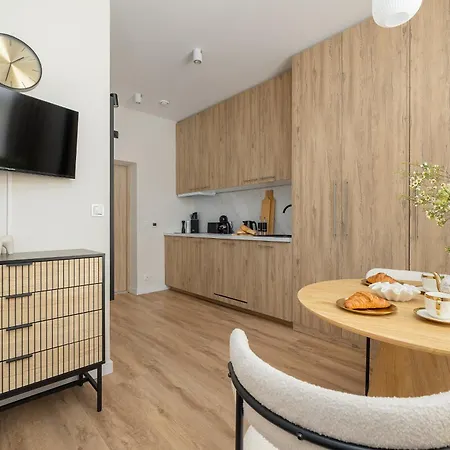 Apartment Luxury Barnim Veron By Bookinghost